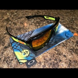 100% Authentic Oakley Dispatch 2 Fathom